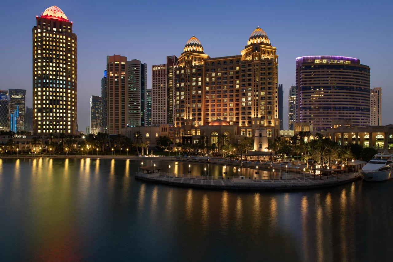 Four Seasons Hotel Доха Екстериор снимка The Fairmont Dubai