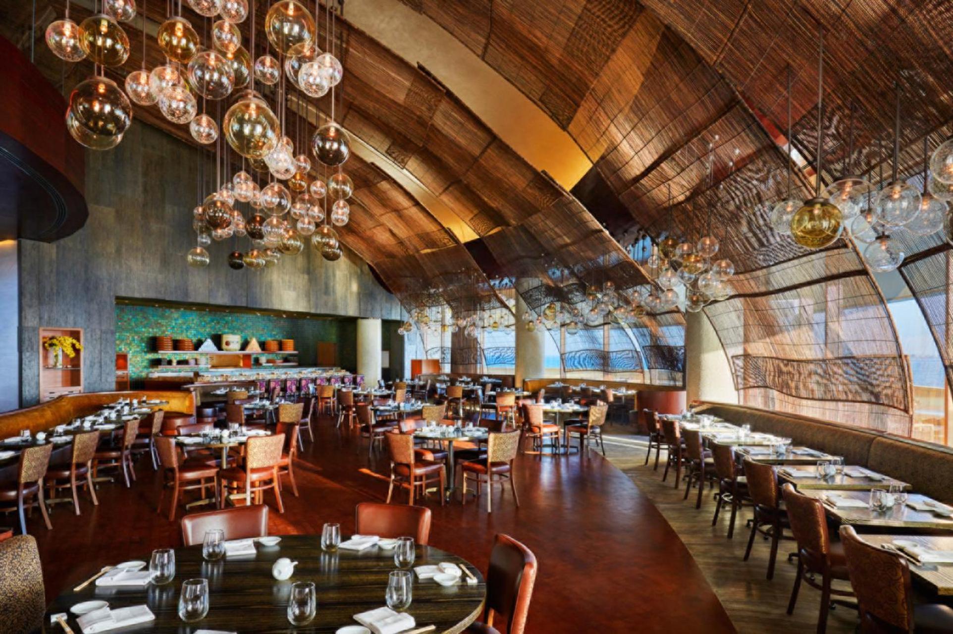 Four Seasons Hotel Доха Екстериор снимка Interior of the restaurant
