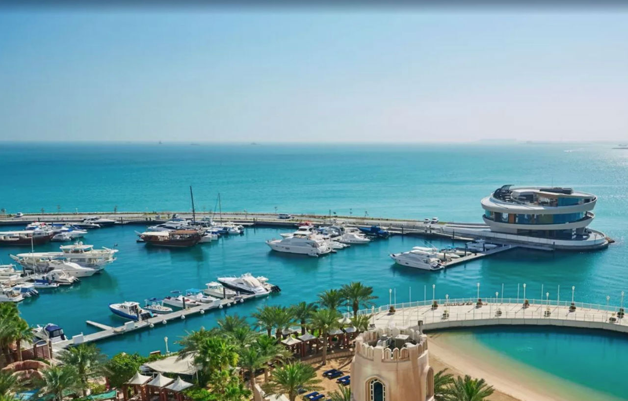 Four Seasons Hotel Доха Екстериор снимка The Marina